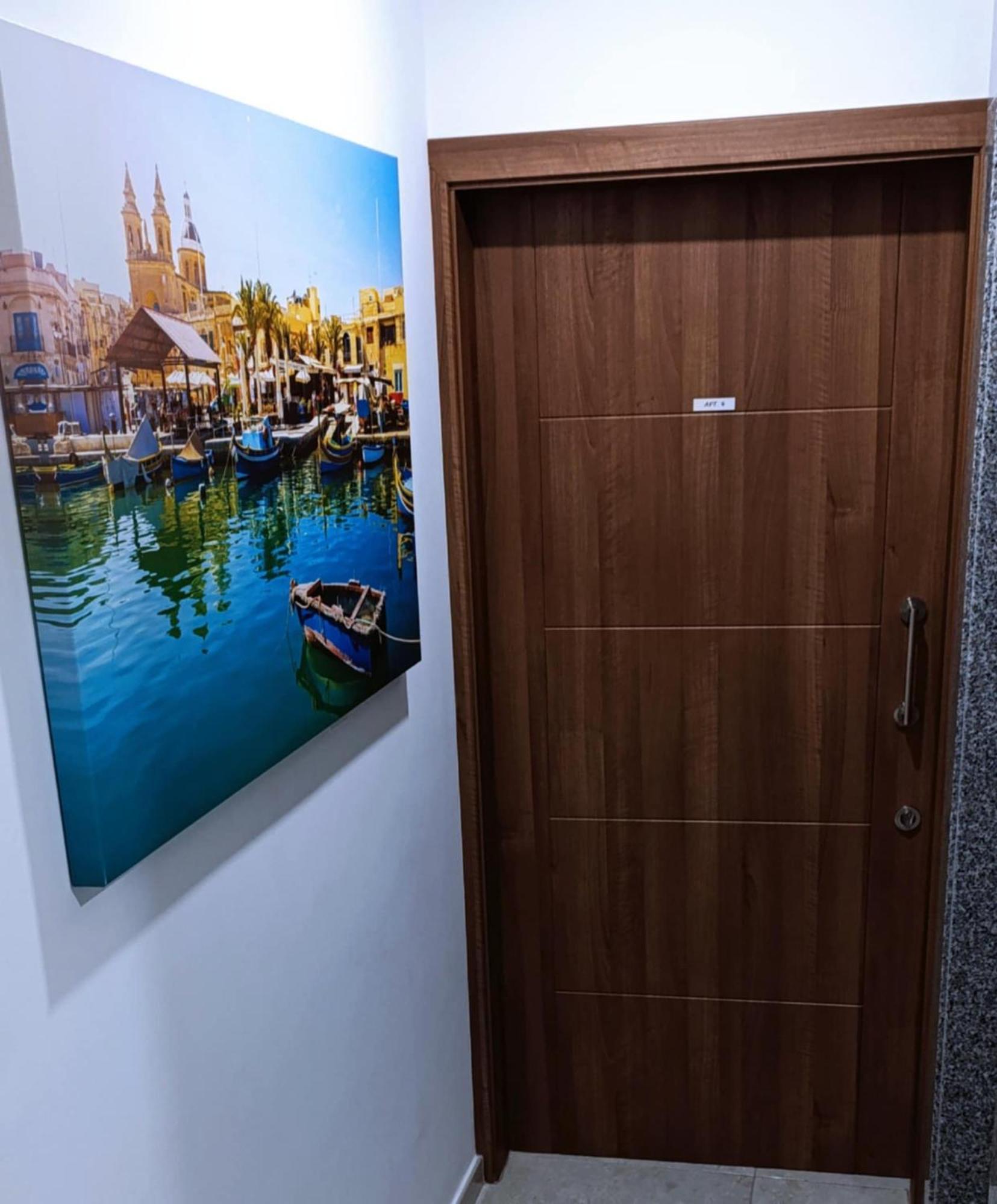 Side Sea View, Minute To The Blue Lagoon Boats เซนต์พอลส์เบย์ ภายนอก รูปภาพ